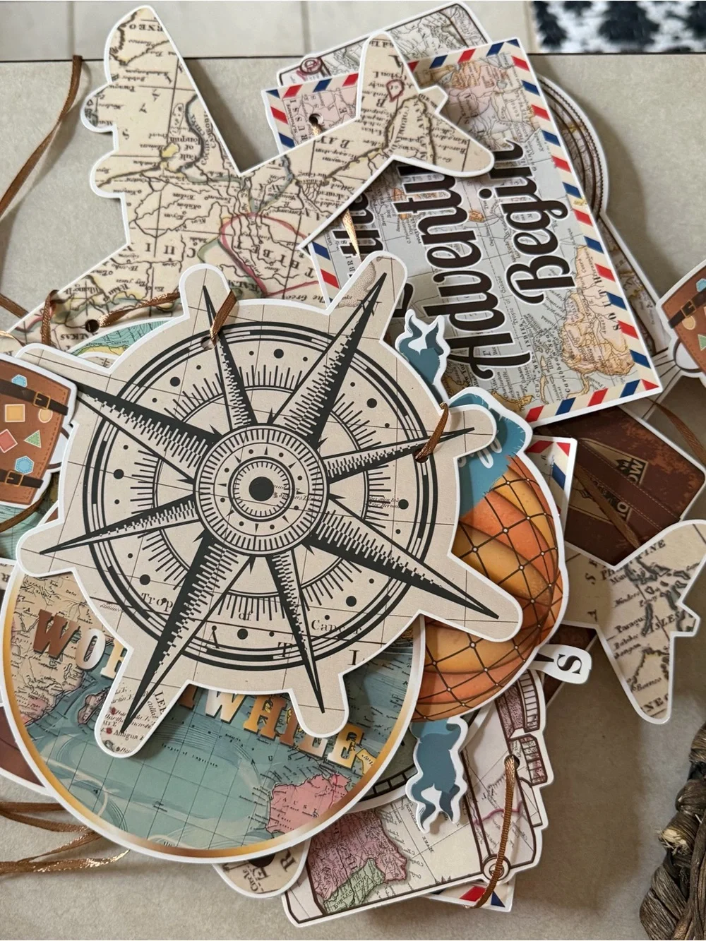Vintage World Decoration